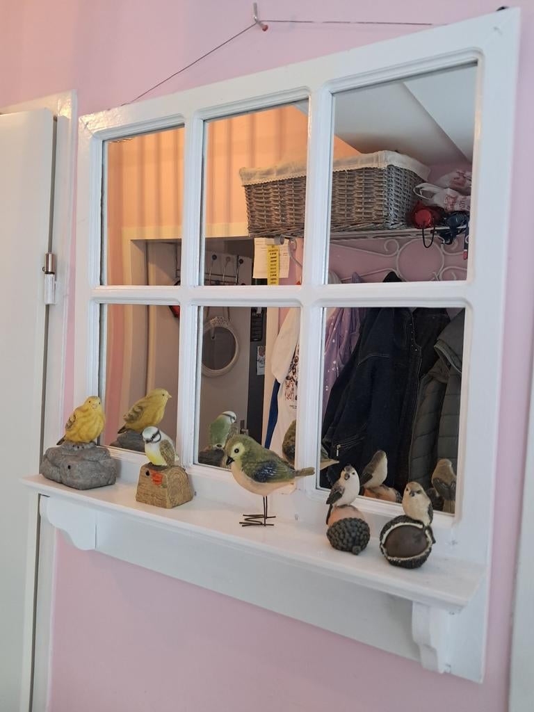Spiegel met Ruitjes en Handig Plankje, Ophalen, Rechthoekig, 50 tot 75 cm, Minder dan 100 cm