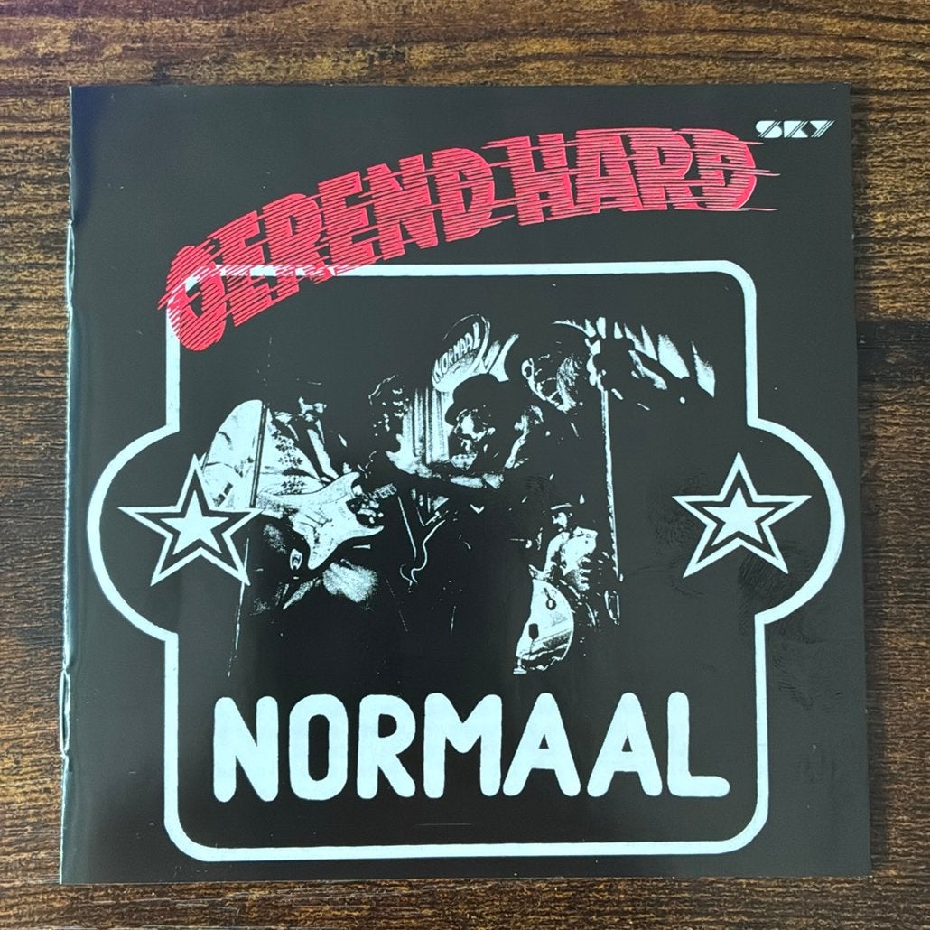 CD Normaal - Oerend Hard, Cd's en Dvd's, Inclusief doosje, Overige genres, Ophalen of Verzenden, Zo goed als nieuw
