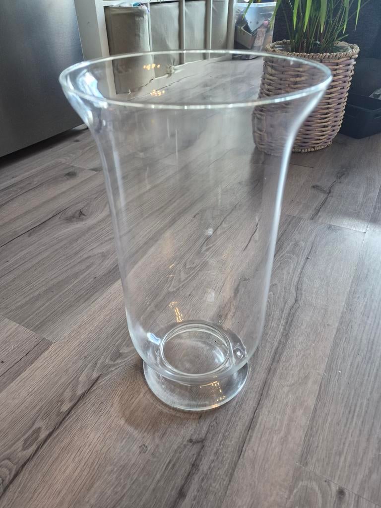 Gratis glazen vaas, Ophalen