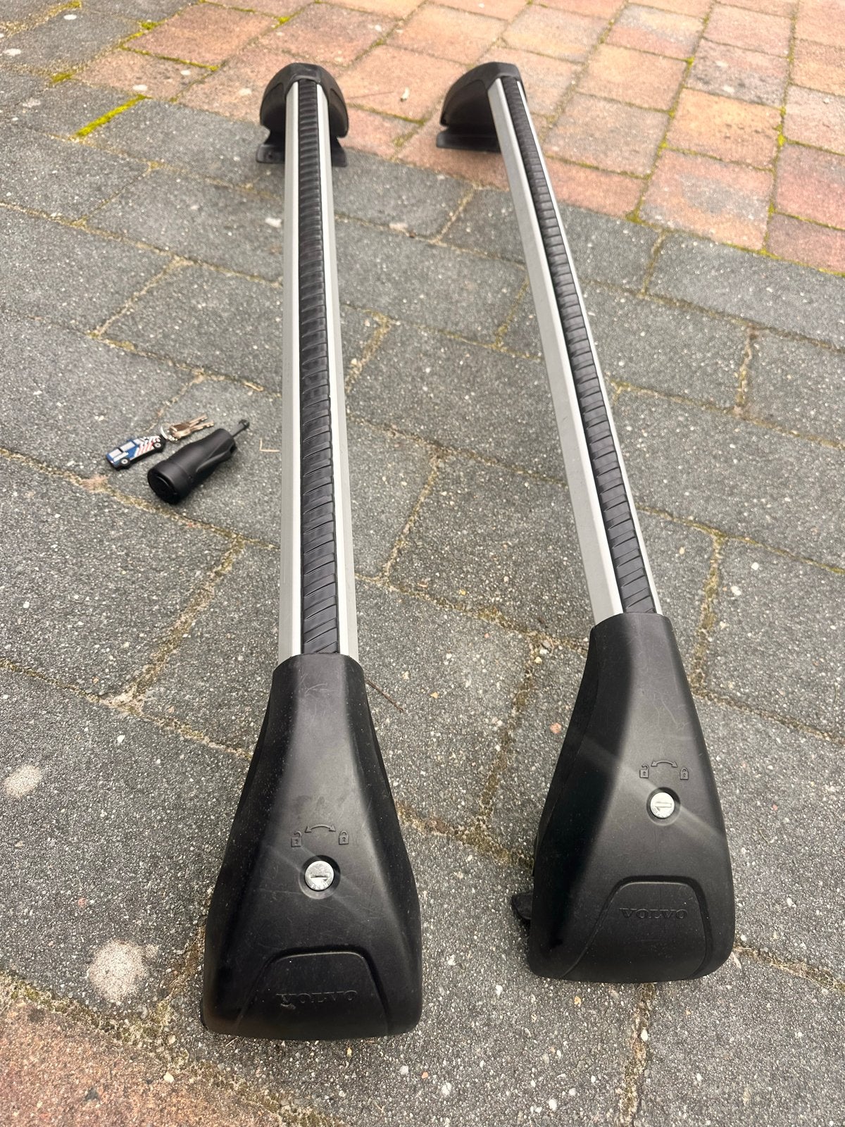 Dakdragers Volvo V60, Ophalen, Gebruikt