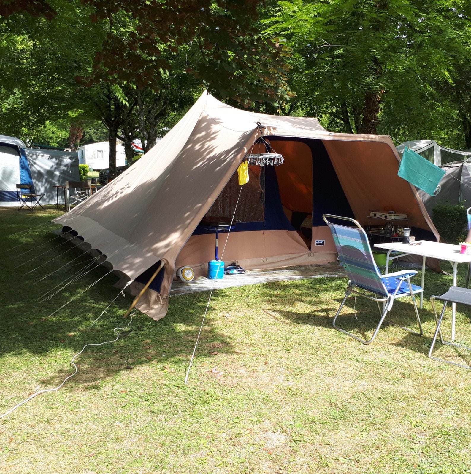 Vrijbuiter Stormtent/Pyramidetent Valk 6, Caravans en Kamperen, Tenten, Ophalen, Gebruikt, Tot en met 6