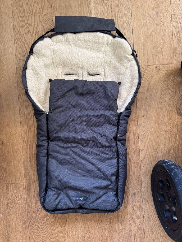 Zaffiro voetenzak van lamswol, Kinderen en Baby's, Ophalen, Gebruikt, Overige merken