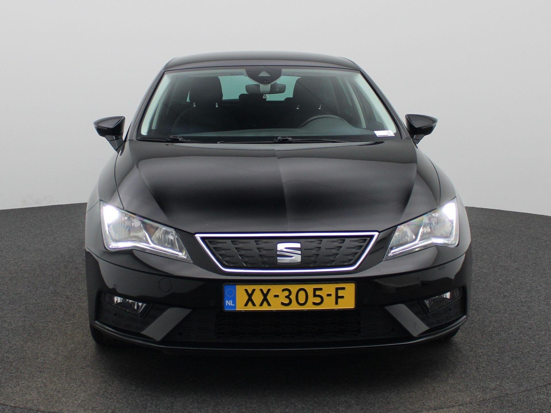 SEAT Leon 1.0 EcoTSI Style Business Intense | Apple Carplay, Auto's, 12 maanden, Stof, Euro 6, Leon