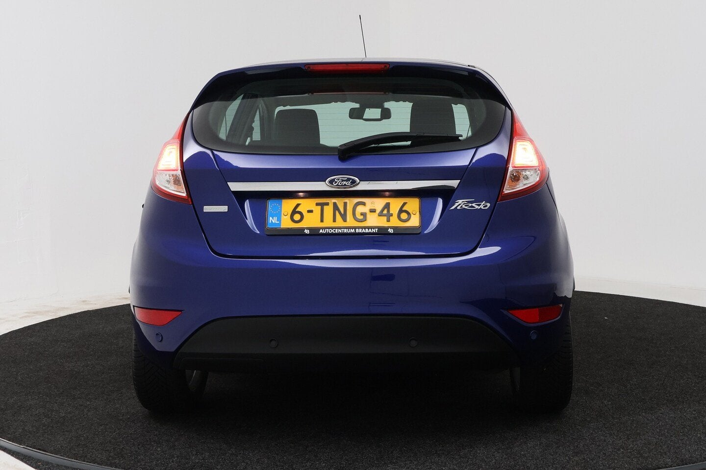 Foto 8 van Ford Fiesta 1.0 EcoBoost Titanium Automaat (NAVIGATIE, CRUIS