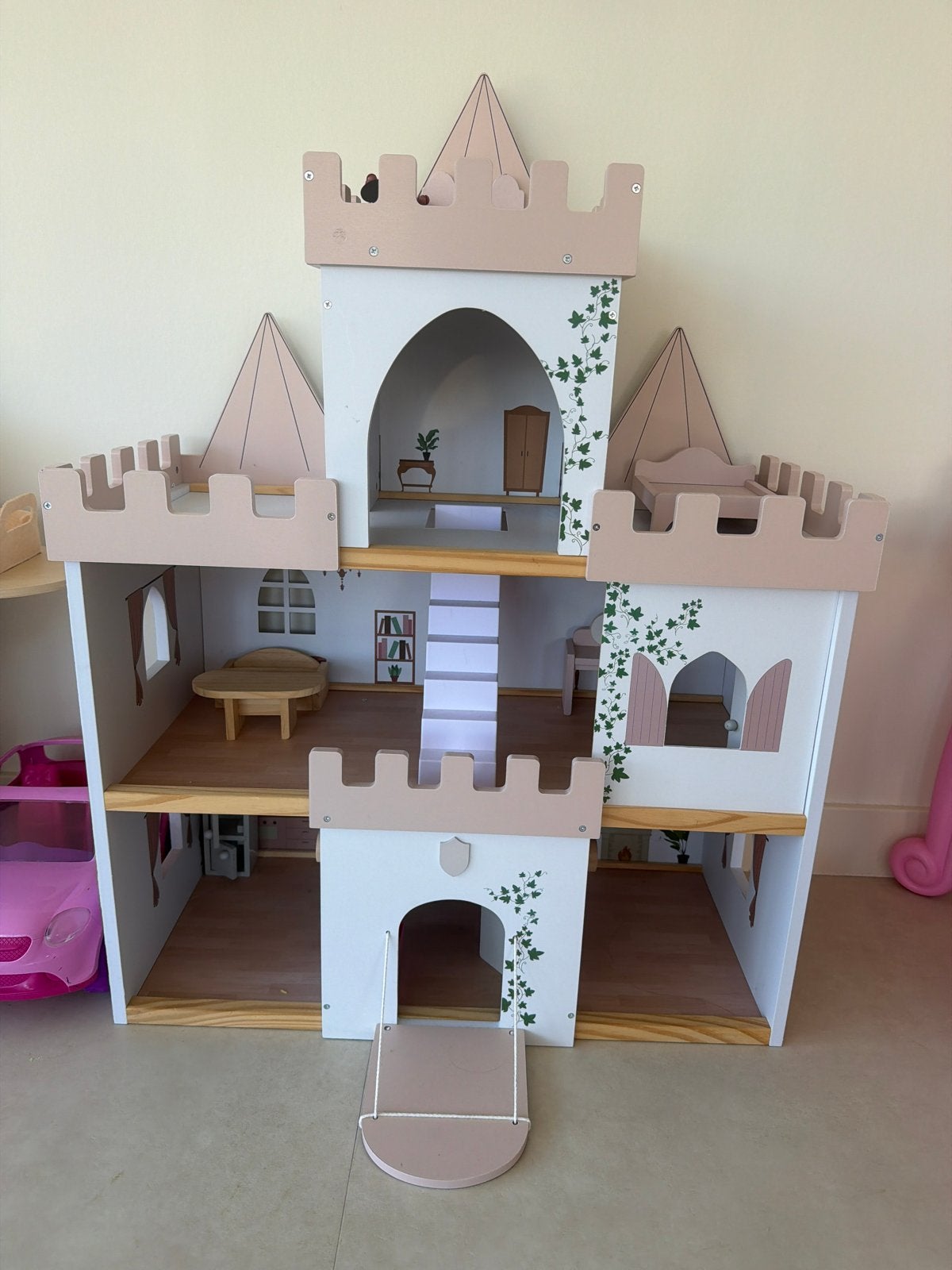 Groot Houten Poppenhuis Kasteel met Meubels, Kinderen en Baby's, Ophalen, Zo goed als nieuw, Poppenhuis