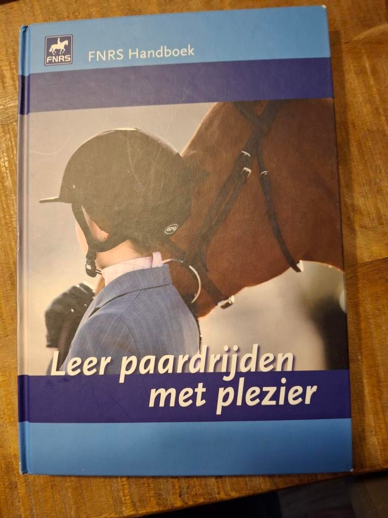 FNRS Handboek: Leer paardrijden met plezier, Boeken, Ophalen of Verzenden, Gelezen