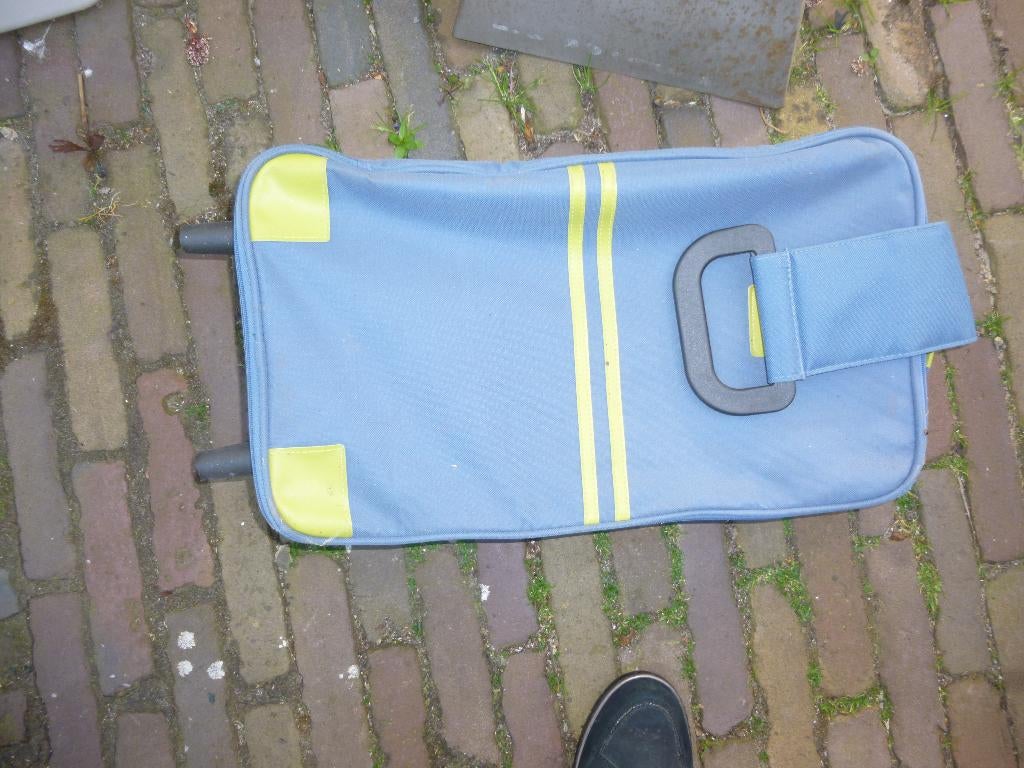 klein koffertje op wielen, Ophalen, Gebruikt, Koelbox, Koelelement