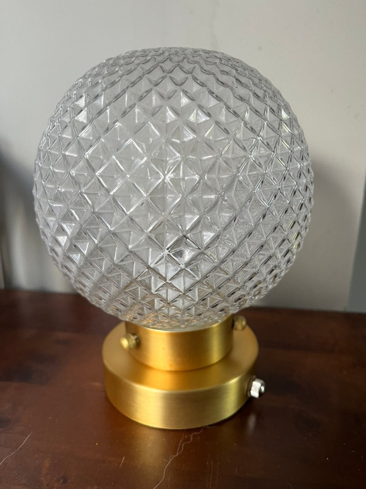 Bol plafonnière met gouden houder, Ophalen of Verzenden, Zo goed als nieuw, Kunststof