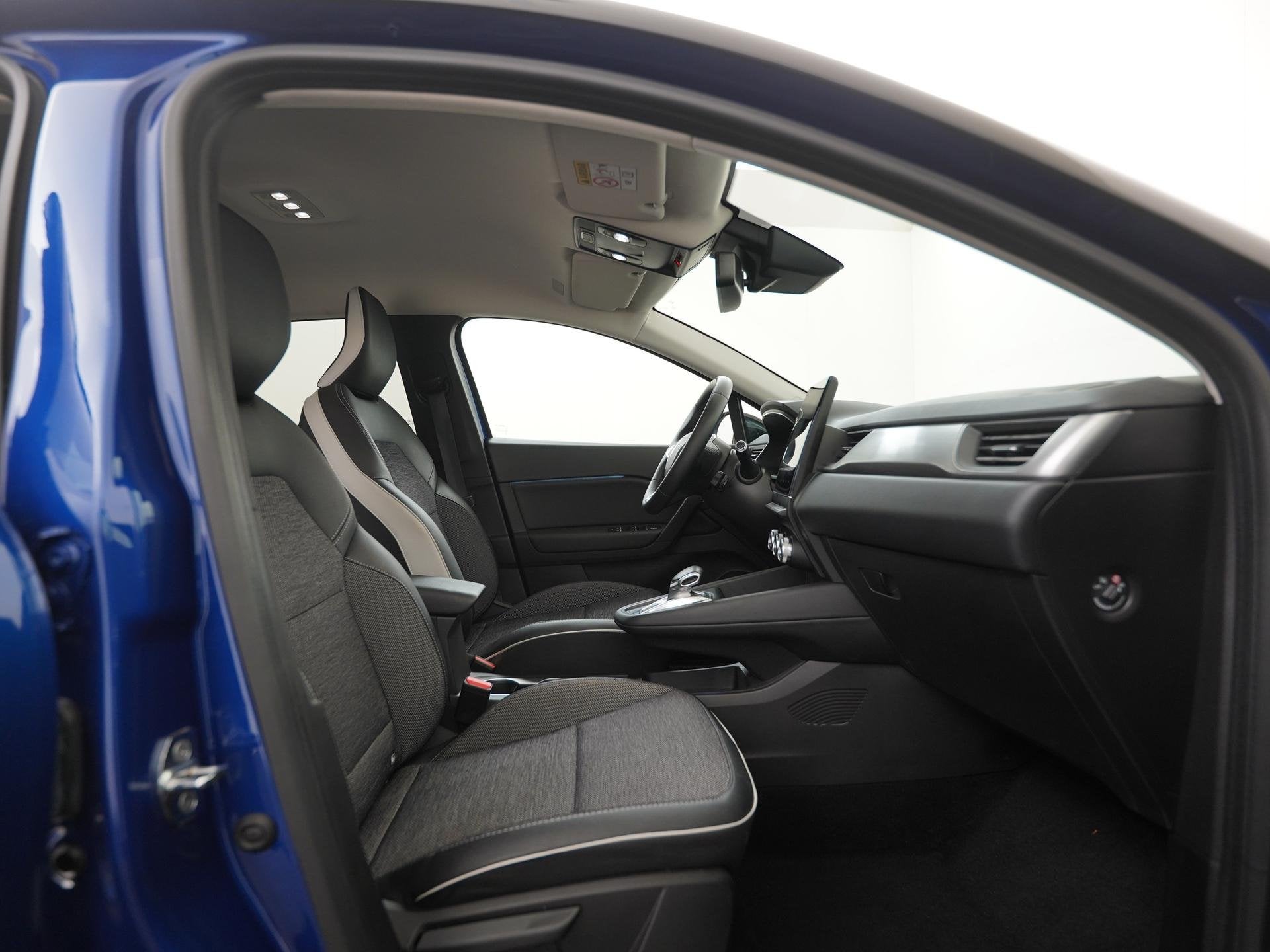 Renault Captur 1.6 E-Tech Plug-in Hybrid 160 Intens | Camera, Auto's, Renault, Stof, Gebruikt, 4 cilinders, Blauw