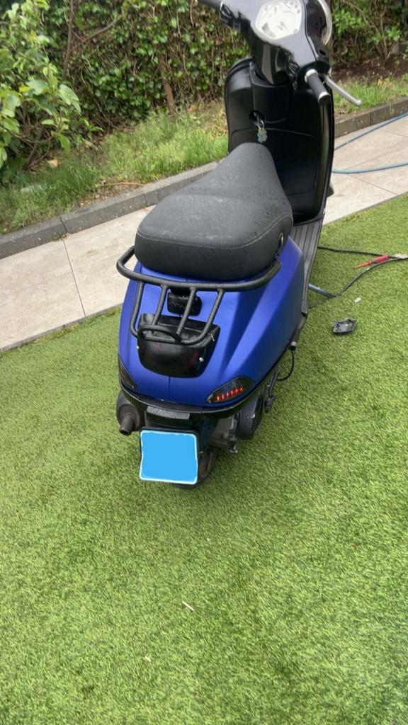 Vespa s/lx 125, Ophalen, Zo goed als nieuw, Benzine