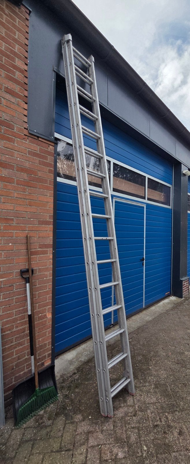 Degelijke stevige uitschuifbaar ladder 8 meter vaste prijs, Ophalen, 4 meter of meer