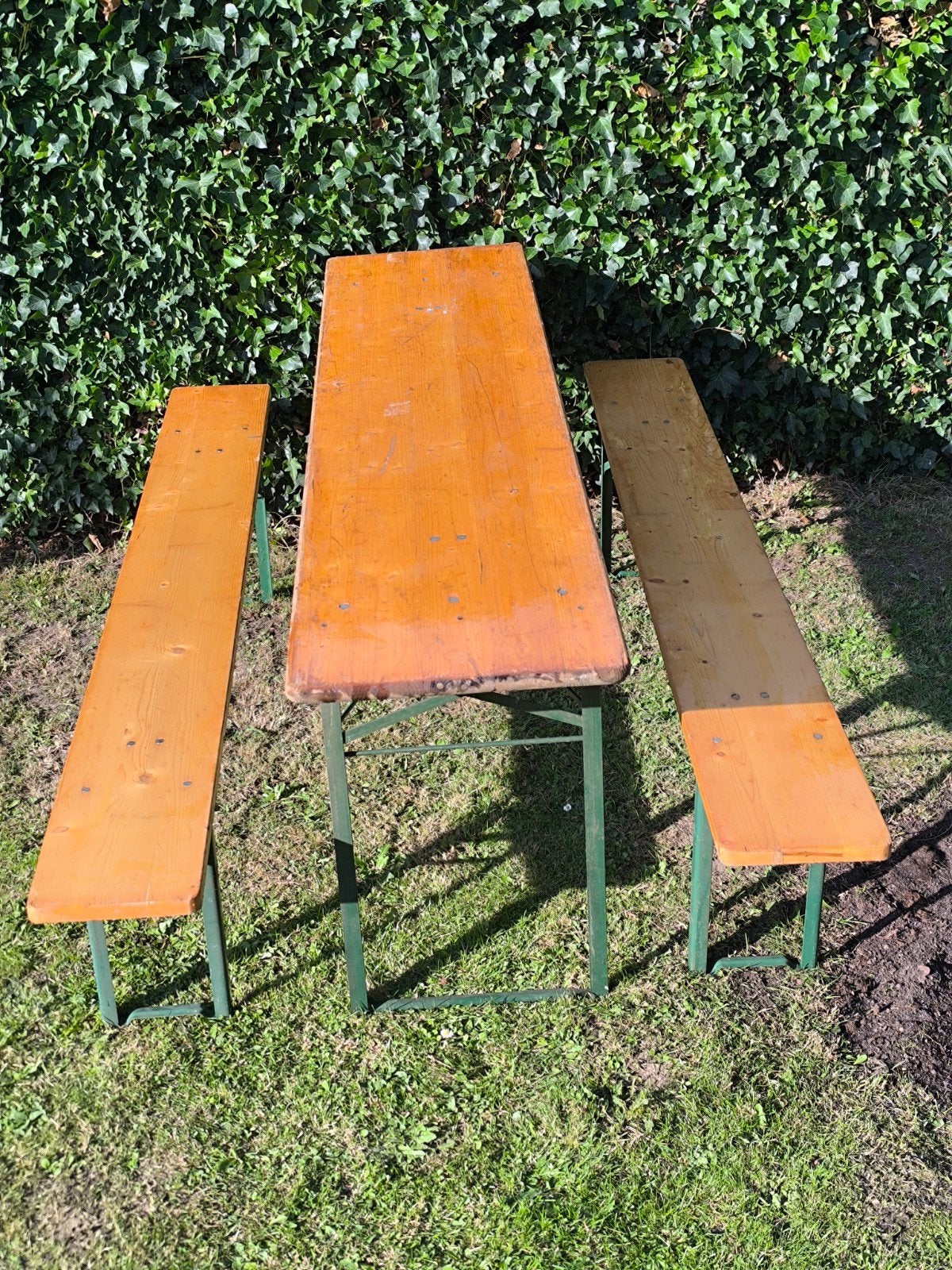 Biertafel met 2 banken - Opvouwbaar, Tuin en Terras, Ophalen, Gebruikt, Rechthoekig, Hout