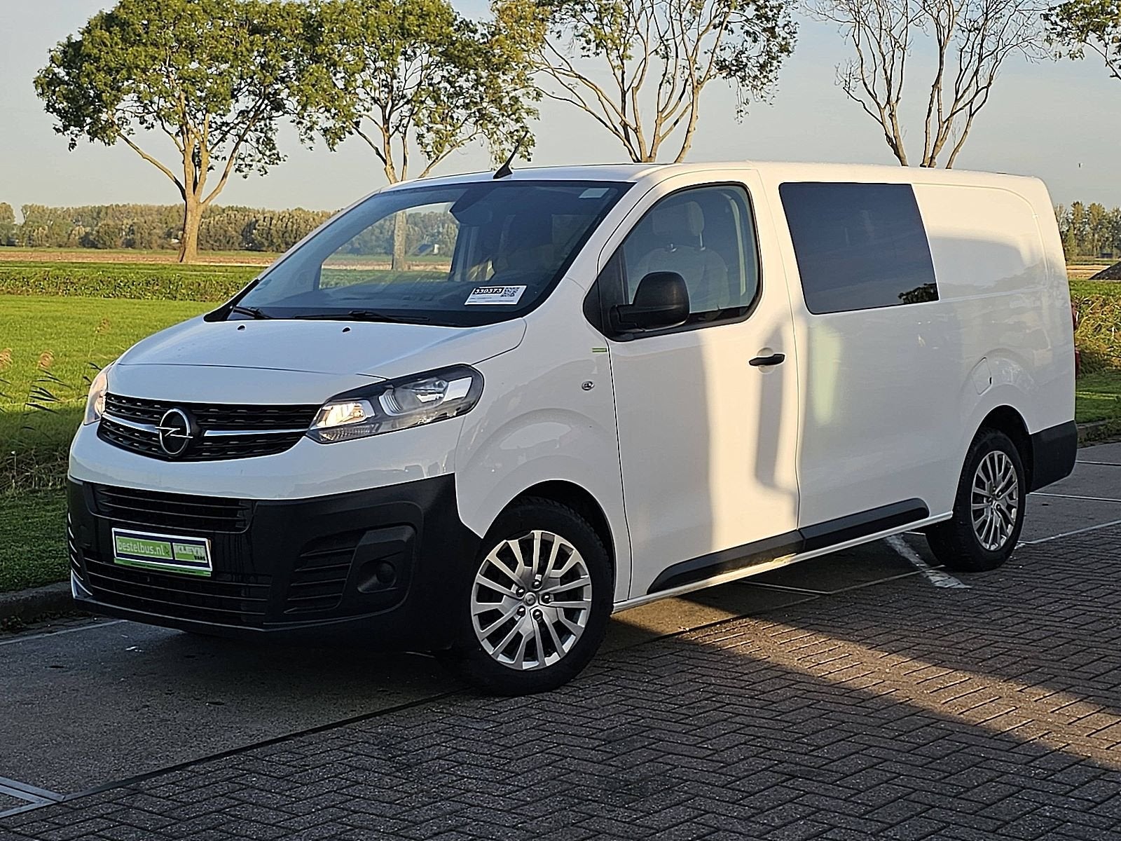 OPEL VIVARO 2.0 L3 XL Dubbele Cabine Airco Navi WP-Inrichtin, Gebruikt, Euro 6, Verwarmde buitenspiegels, Wit