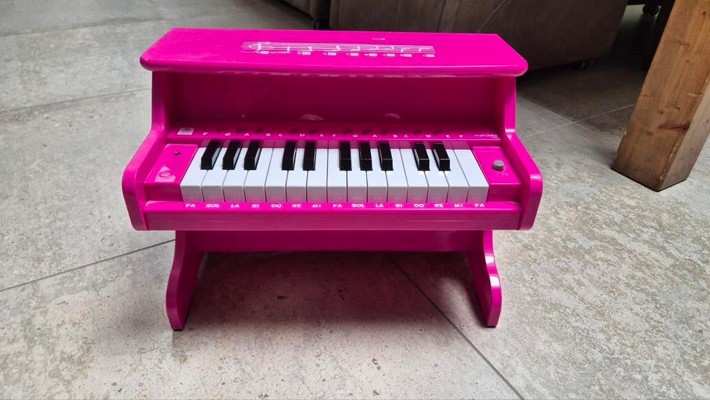 Mini elektronische piano roze, Muziek en Instrumenten, Piano's, Ophalen