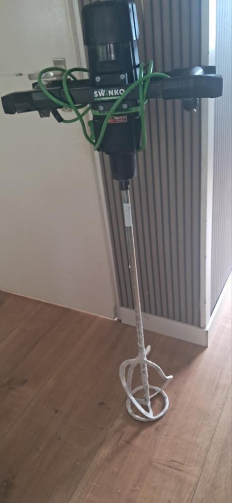 Swinko mixer 1800Watt, Ophalen, Zo goed als nieuw