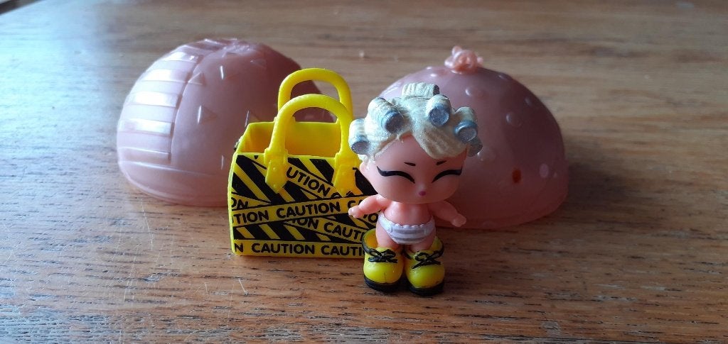 lol surprise eye spy lil sisters goo goo queen, Ophalen of Verzenden, Zo goed als nieuw, Overige typen