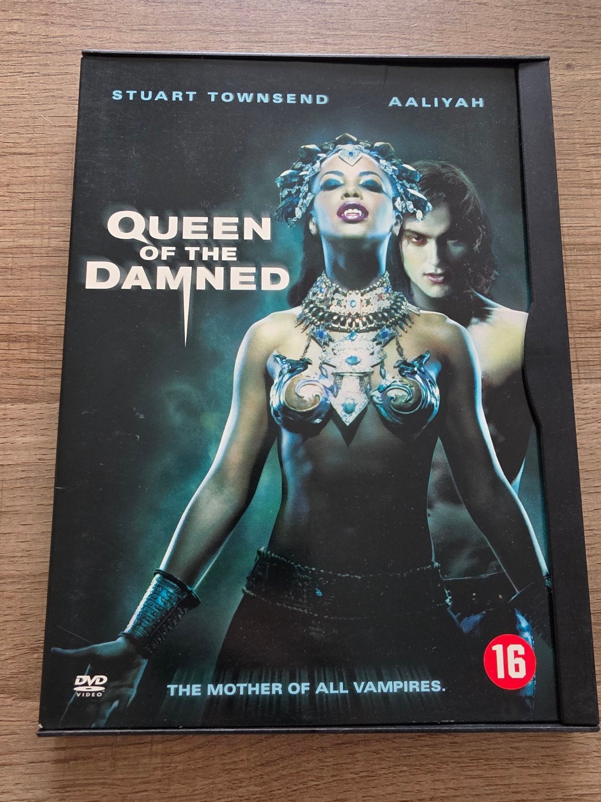 Queen of the damned, Alle leeftijden, Ophalen of Verzenden, Zo goed als nieuw, Overige genres