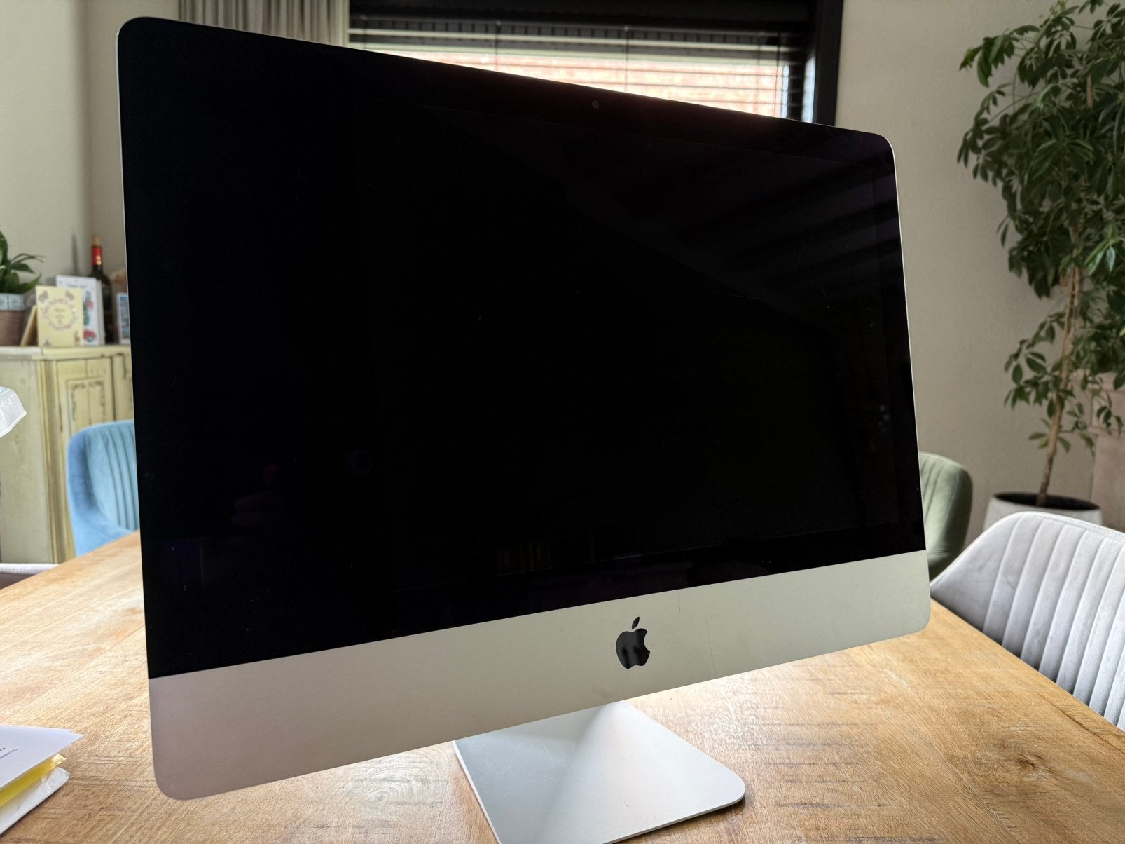 iMac 21.5 inch uit 2017, Computers en Software, Apple Desktops, Ophalen, Zo goed als nieuw, IMac, 2 tot 3 Ghz