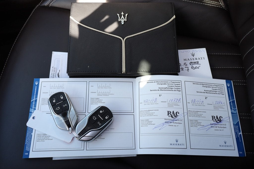 Maserati Levante 3.0 V6 S AWD Panoramadak/Nederlandse auto/A, Auto's, Maserati, 12 maanden, 430 pk, Gebruikt, 138 €/maand