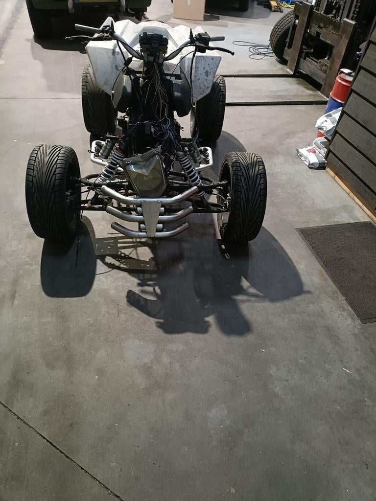Guad 250cc project - Niet compleet, kappen missen