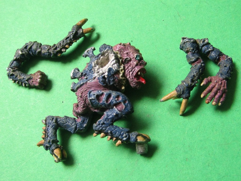 Genestealer Cults Patriach - 1989, Hobby en Vrije tijd, Met verf, Gebruikt, Figuurtje(s), Ophalen of Verzenden