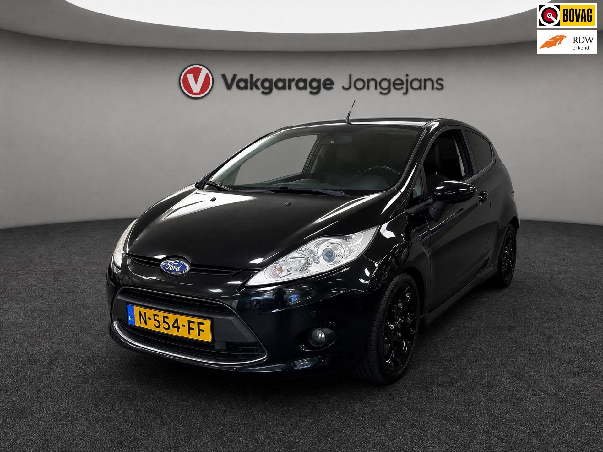 Ford Fiesta 1.6 Metal Climate / Leder / Trekhaak / 135pk, Auto's, 135 pk, Gebruikt, 4 cilinders, Zwart