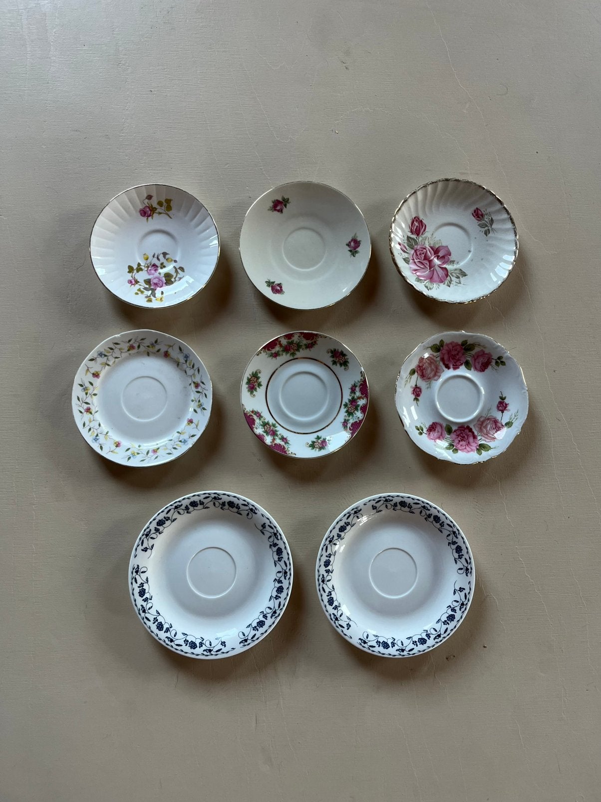 Vintage Porcelain Plates, Ophalen of Verzenden