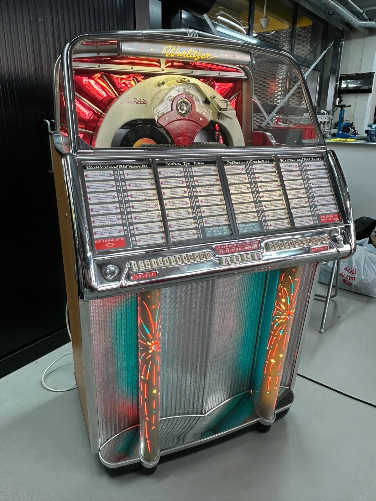 Wurlitzer 1800 mooi en goed, Ophalen of Verzenden, Zo goed als nieuw, 1950 tot 1960, Wurlitzer