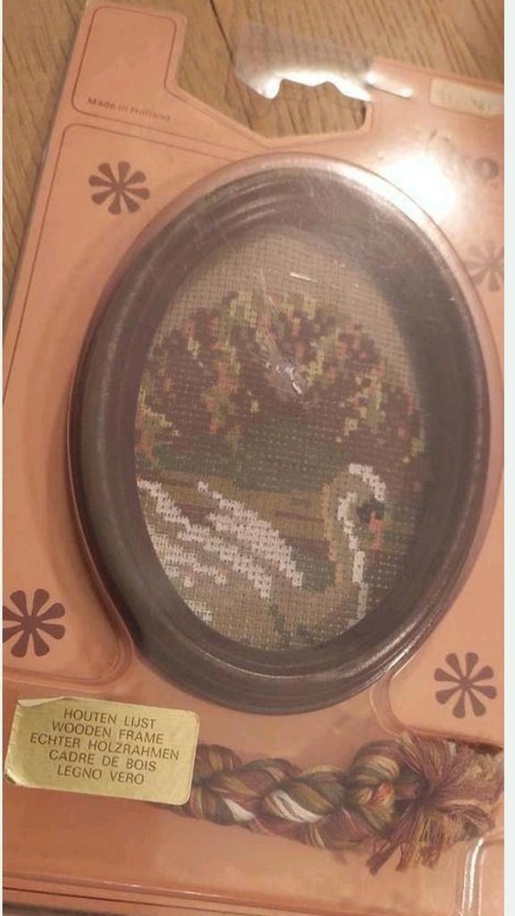 PAKO BORDUURPAKKET ZWAAN, Hobby en Vrije tijd, Ophalen of Verzenden, Nieuw, Handborduren, Borduurpakket