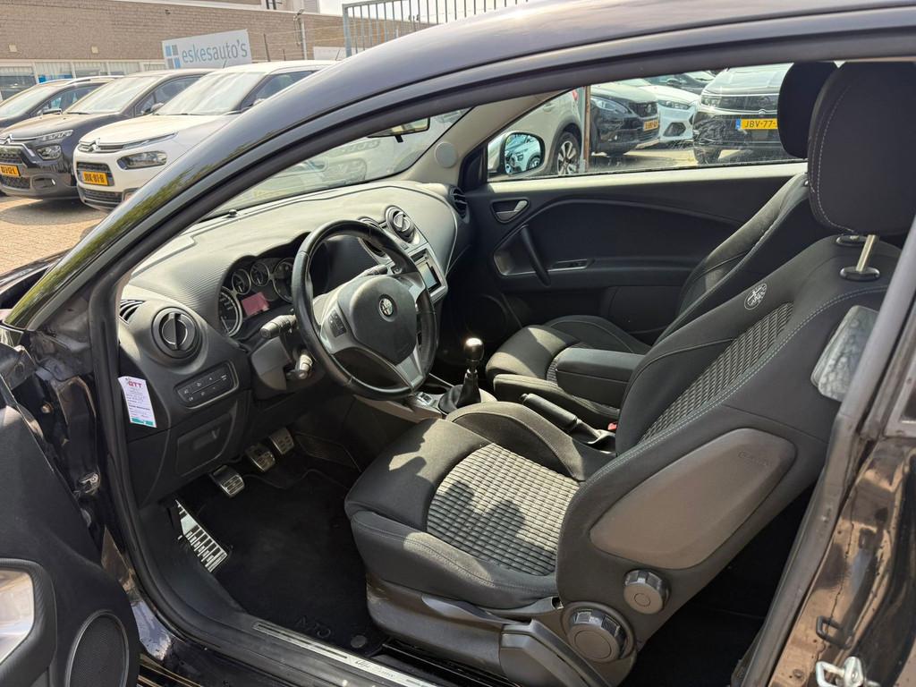 Alfa Romeo MiTo 1.4 T Sport 155PK, Navi, NAP Nette auto, Voorwielaandrijving, Gebruikt, 4 cilinders, Origineel Nederlands