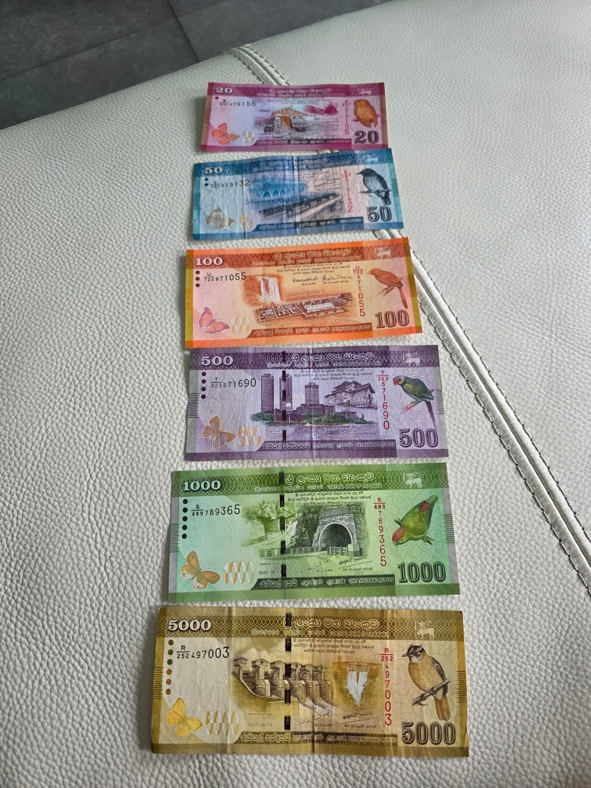 Bankbiljetten Sri Lanka., Postzegels en Munten, Bankbiljetten | Azië, Ophalen of Verzenden, Zuid-Azië