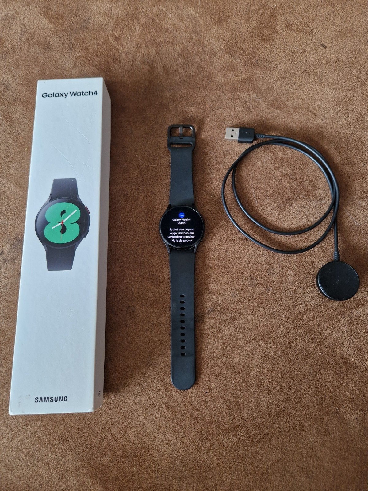 Samsung Galaxy Watch4, Ophalen, Zo goed als nieuw, Zwart, Android