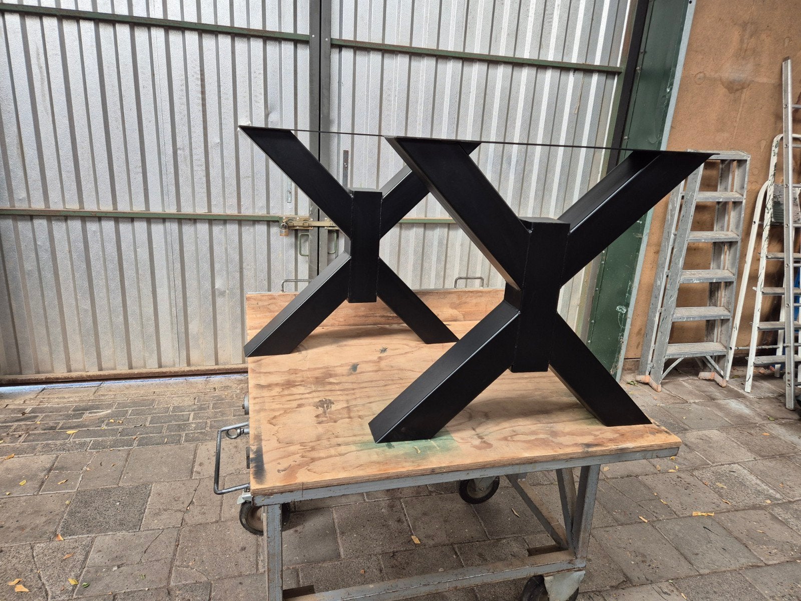Stalen tafelpoten zwart gepoedercoat - Eettafel of Bartafel, Ophalen
