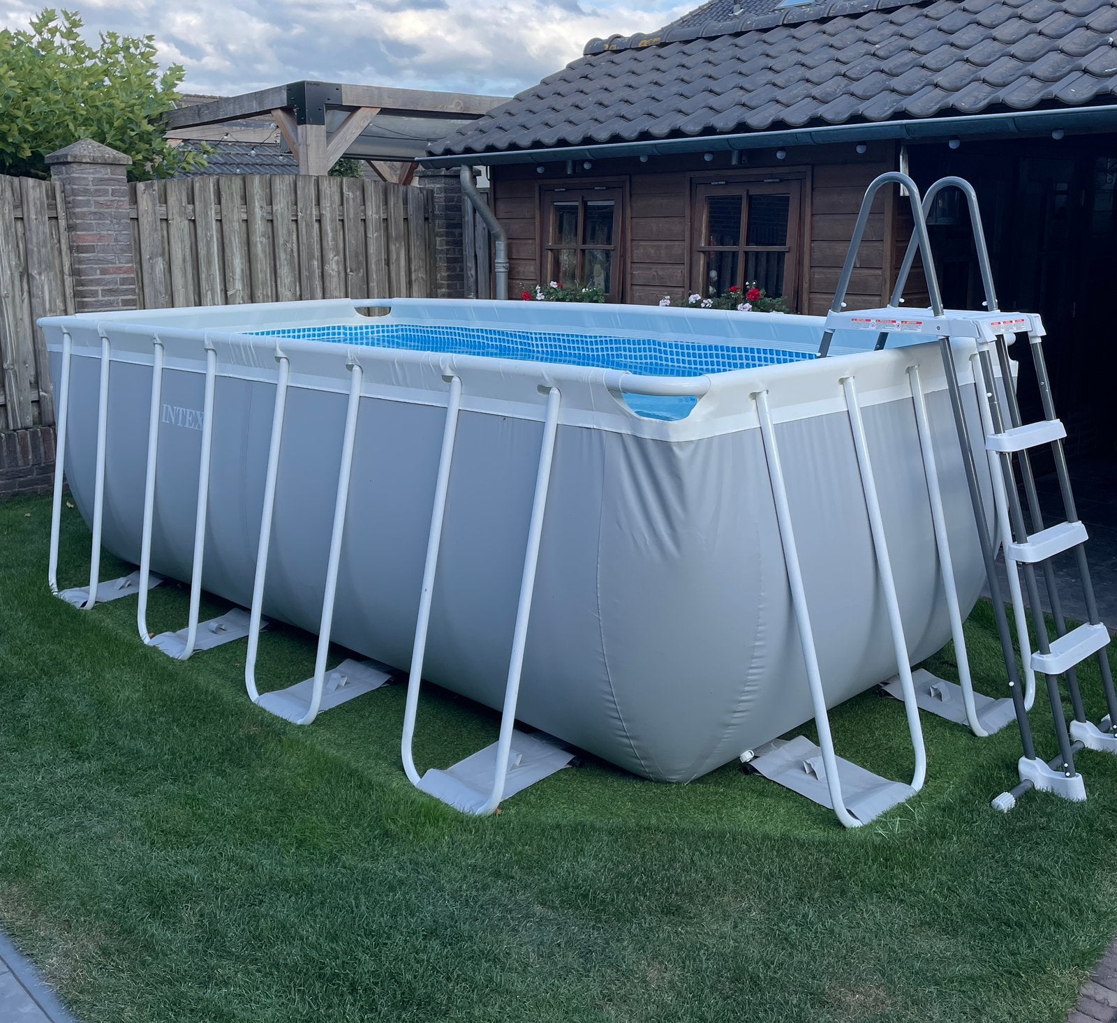 Intex zwembad 400x200x122 met warmtepomp, Gebruikt, 200 tot 300 cm, Rechthoekig, Ophalen