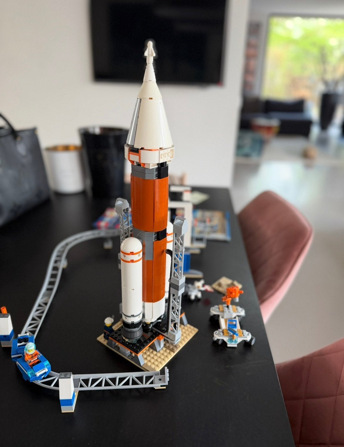 Lego City 60228 Ruimteraket en luchtleiding, City, Lego, Ophalen of Verzenden, Zo goed als nieuw