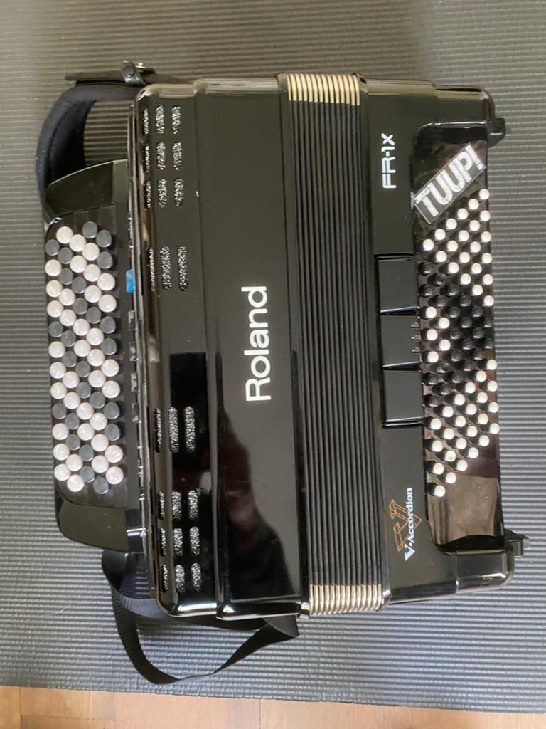 Roland FR-1X V-Accordion, Muziek en Instrumenten, Accordeons, Overige merken, 72-bas, Ophalen of Verzenden, Zo goed als nieuw