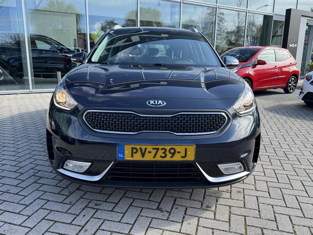 Kia Niro 1.6 GDi Hybrid First Edition Trekhaak|Nav|Camera|Lm, Auto's, Kia, Gebruikt, Euro 6, 2 kWh, Blauw