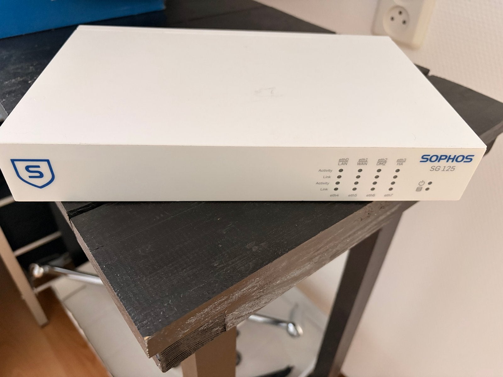 Sophos SG 125 Firewall/Router, Ophalen of Verzenden, Zo goed als nieuw, Router