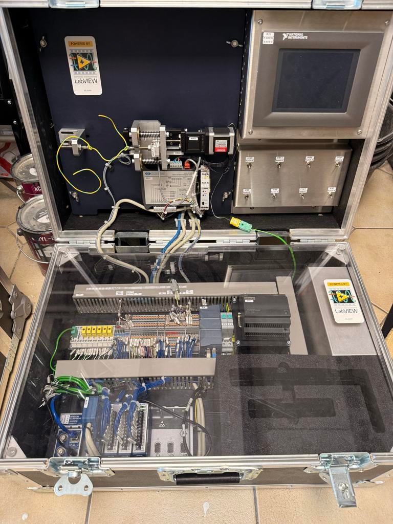 National Instruments LabVIEW Demonstratiekoffer met NI-DAQ, Ophalen