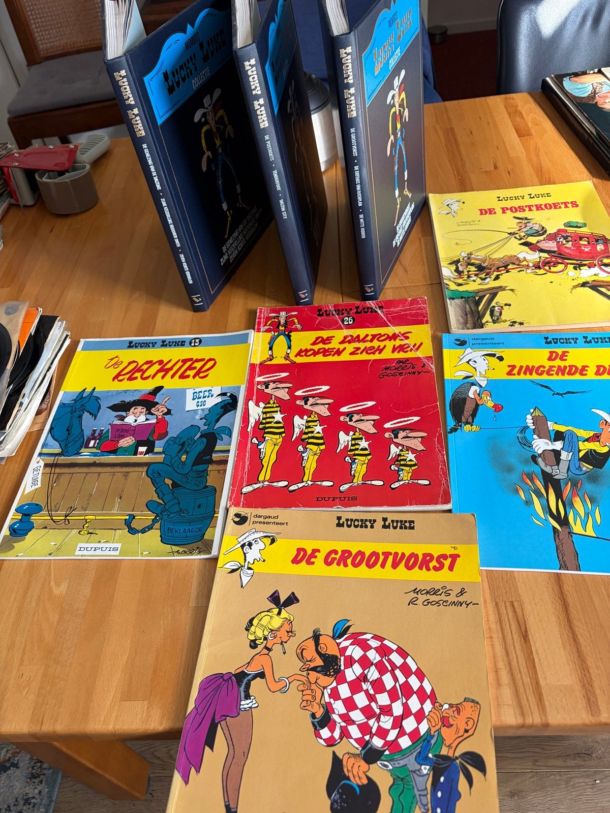 Lucky Luke Collectie & Losse Stripboeken, Meerdere stripboeken, Ophalen of Verzenden, Gelezen