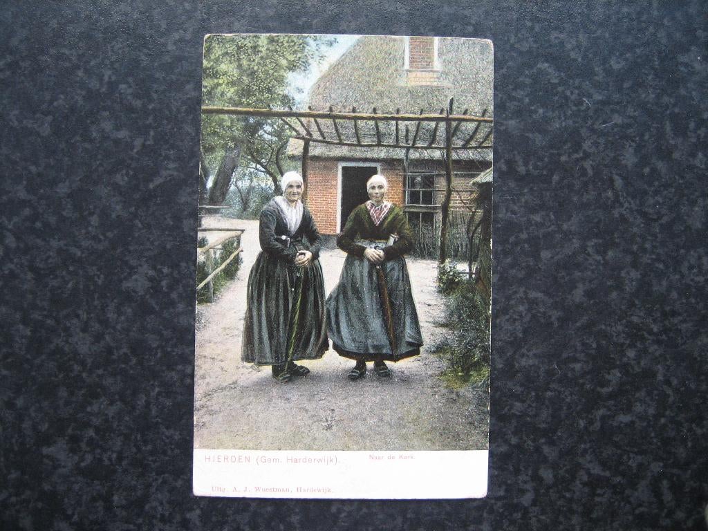HIERDEN Harderwijk Naar de kerk, Verzamelen, Ophalen of Verzenden, Voor 1920, Gelderland