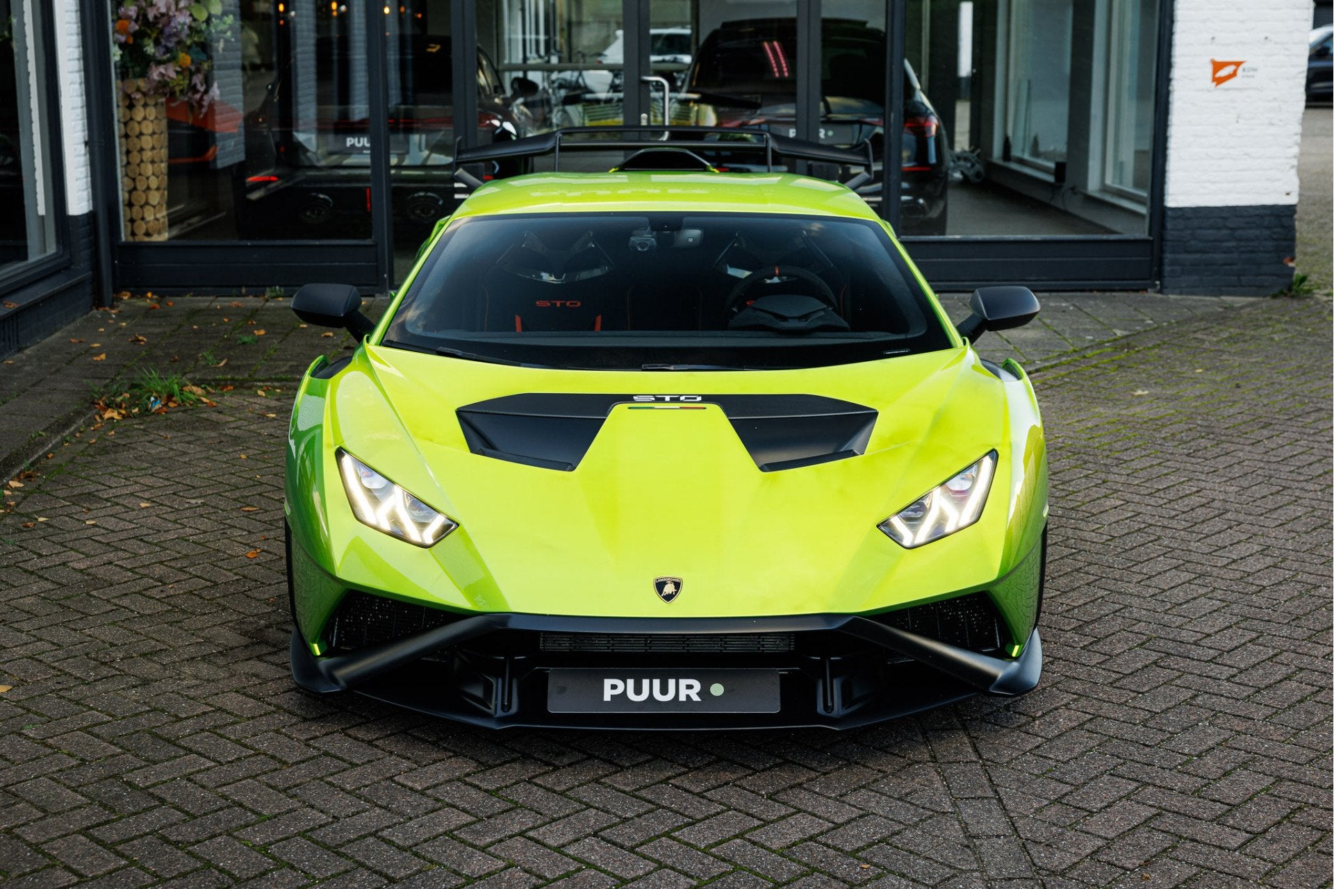 Lamborghini Huracan STO 5.2 V10 'Selezione Lamborghini Warra, Auto's, Automaat, Achterwielaandrijving, Gebruikt, Zwart
