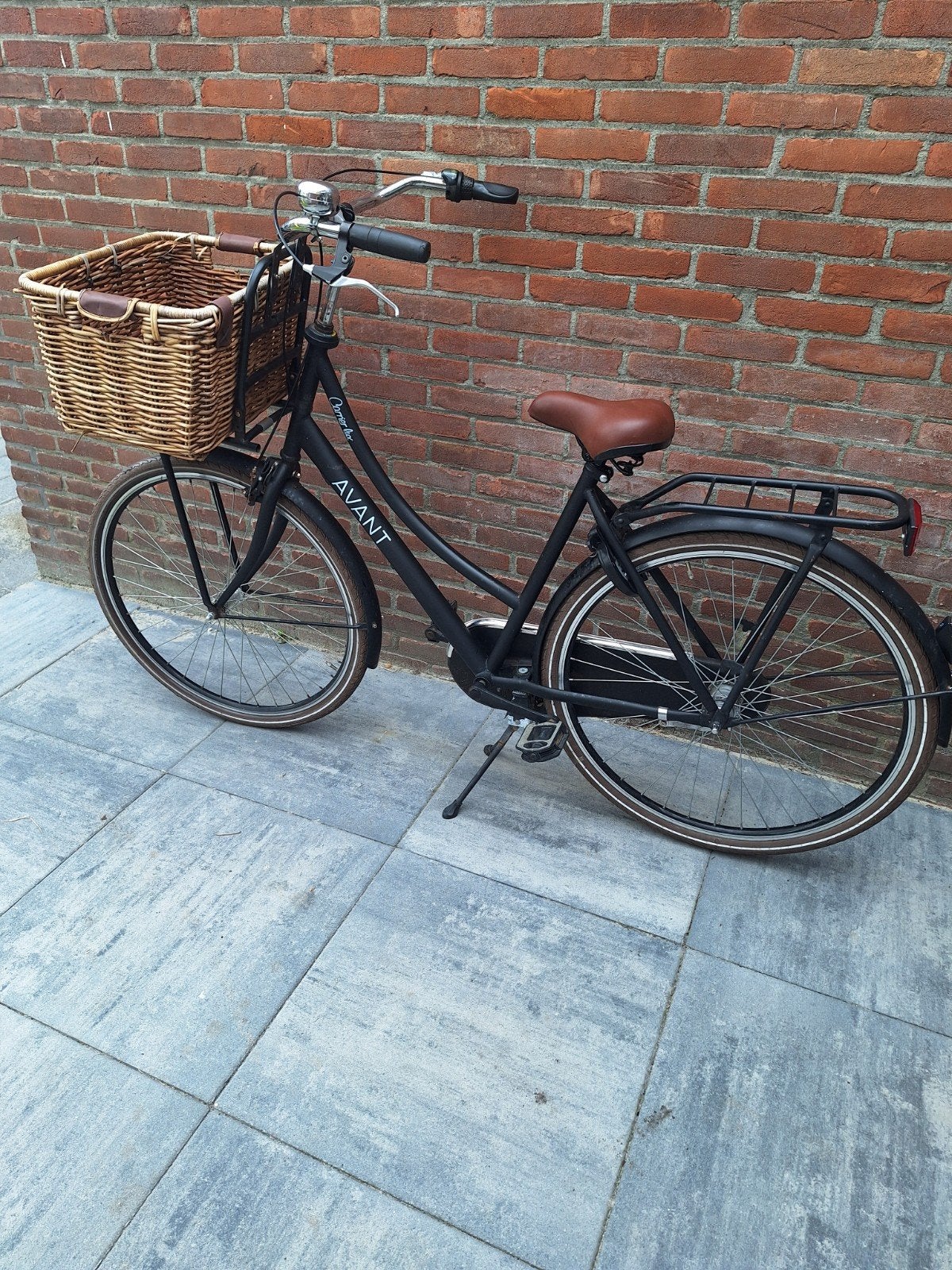 Damesfiets, merk avant, Ophalen, Gebruikt, Avant