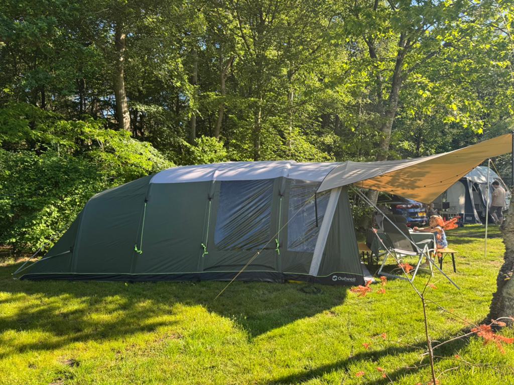 Outwell opblaastent 5 personen AIR, Caravans en Kamperen, Tenten, Ophalen, Zo goed als nieuw, Tot en met 5