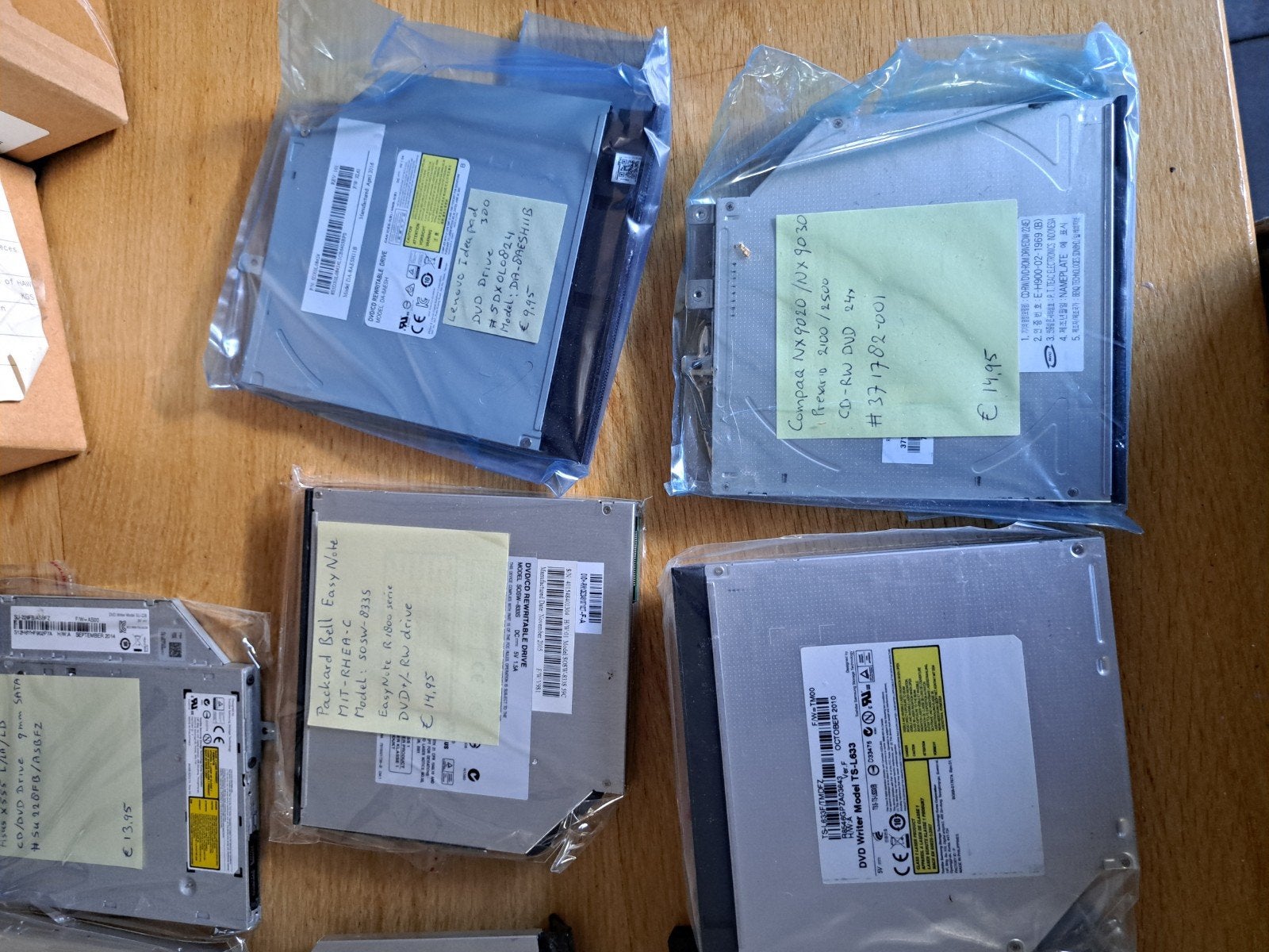 Diverse interne en externe optische drives en HDD caddies, Computers en Software, Intern, Gebruikt, Ophalen of Verzenden, Cd