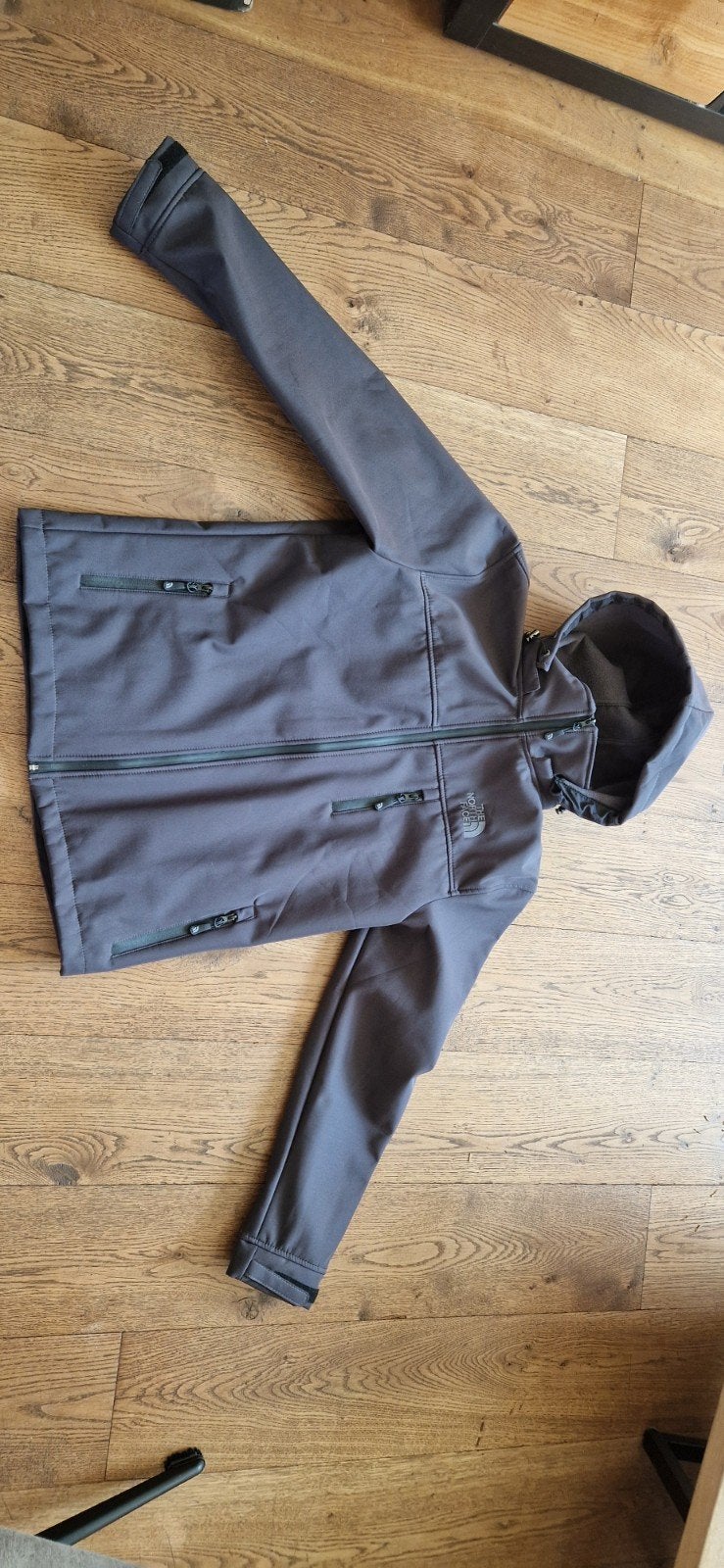 The North Face softshell jas maat L, Maat 52/54 (L), Ophalen of Verzenden, Zo goed als nieuw, Grijs