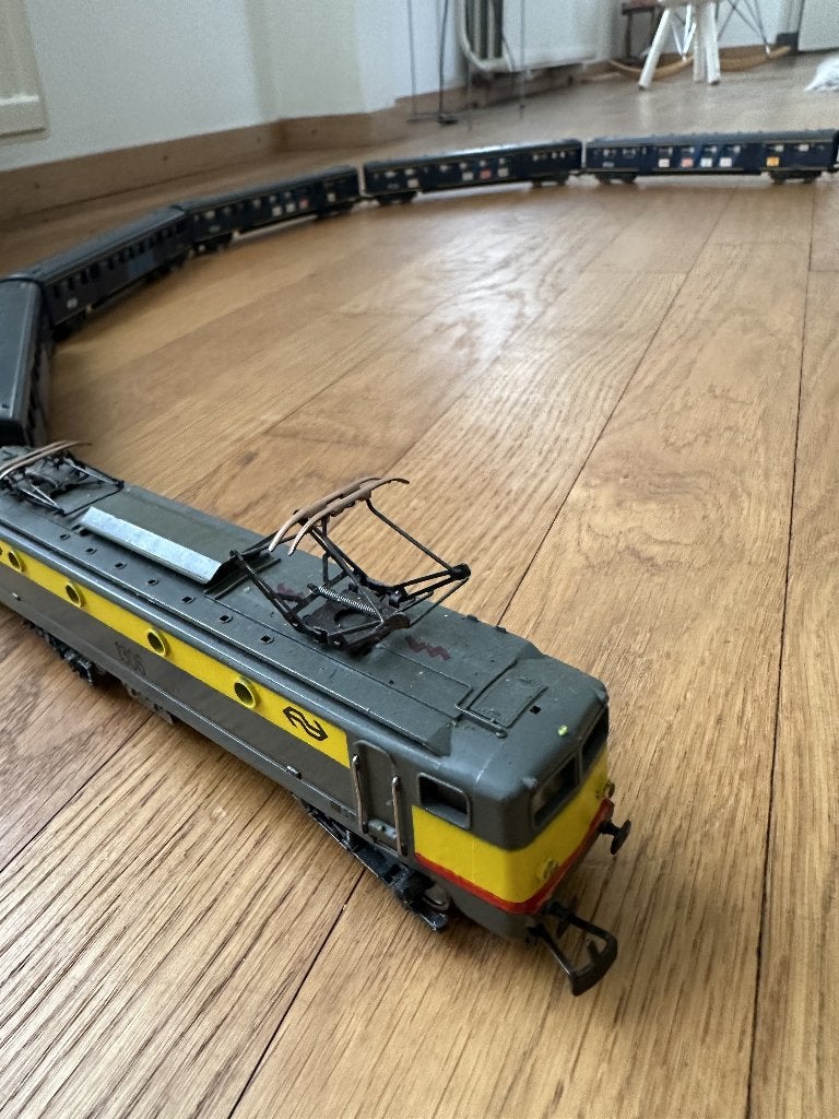 Lima H0(zie nieuwe advertentie, zit'ie in een pakket;-), Hobby en Vrije tijd, Modeltreinen | H0, Ophalen, Gelijkstroom, NS, Lima