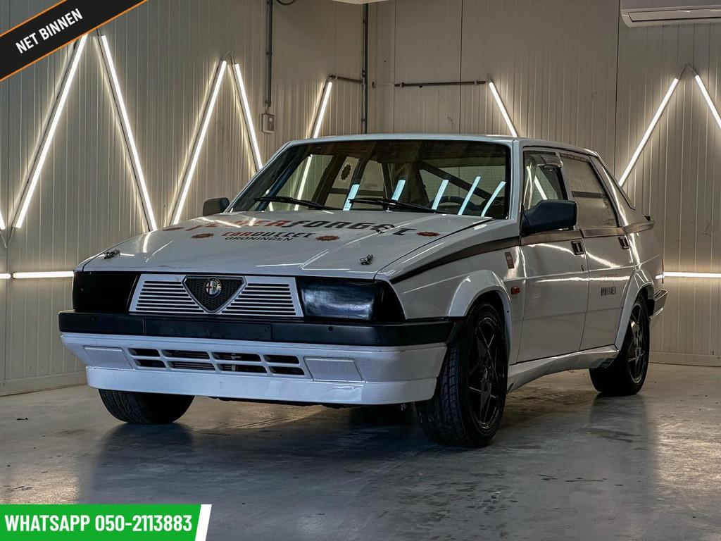 Alfa Romeo 75 3.0 V6 | CIRCUIT | ROLKOOI | TRACKTOOL, Auto's, 1140 kg, Gebruikt, Wit, Origineel Nederlands