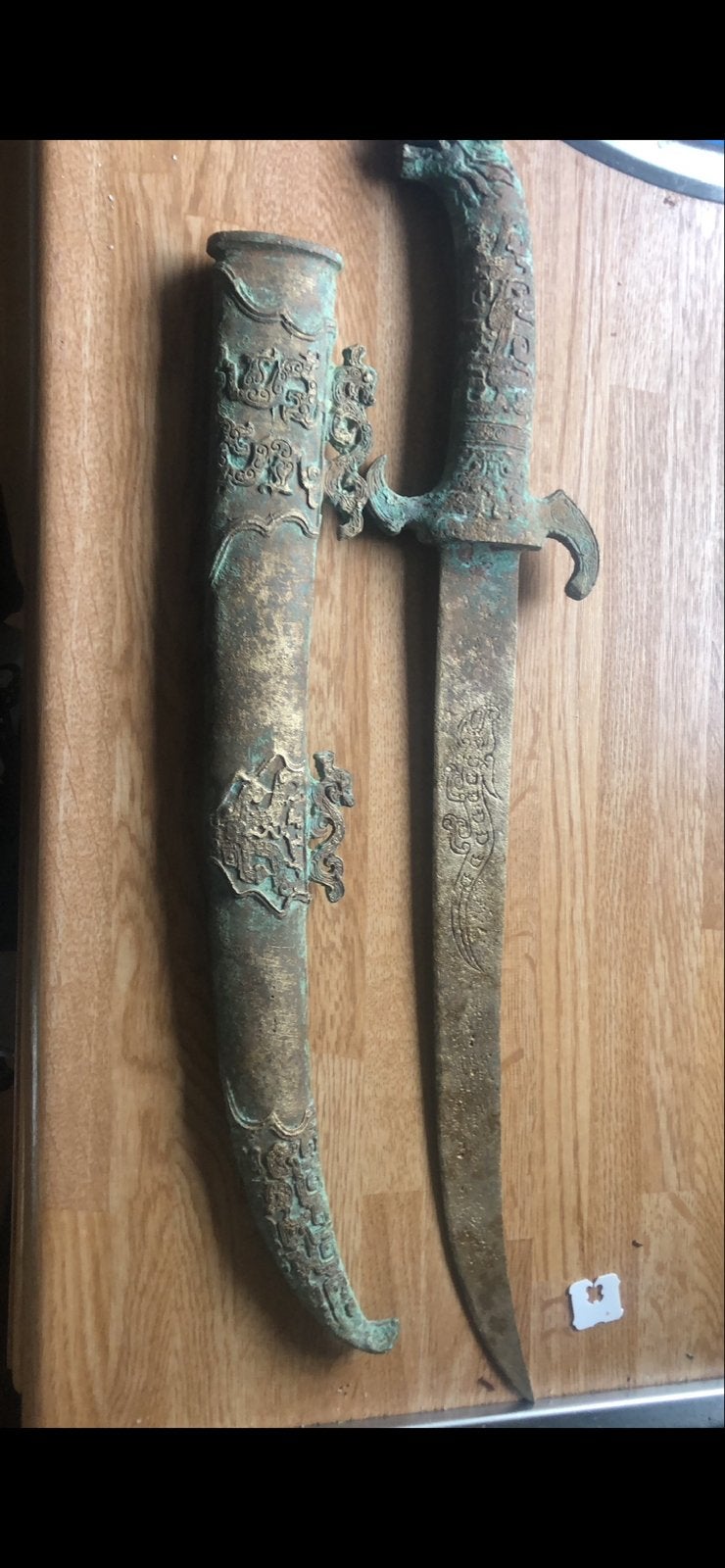 Antiek bronzen decoratief zwaard met schede, Antiek en Kunst, Antiek | Overige Antiek, Ophalen of Verzenden