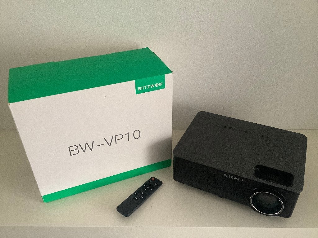 LED beamer voor thuis bioscoop, Ophalen of Verzenden, Zo goed als nieuw, LED, Blitz